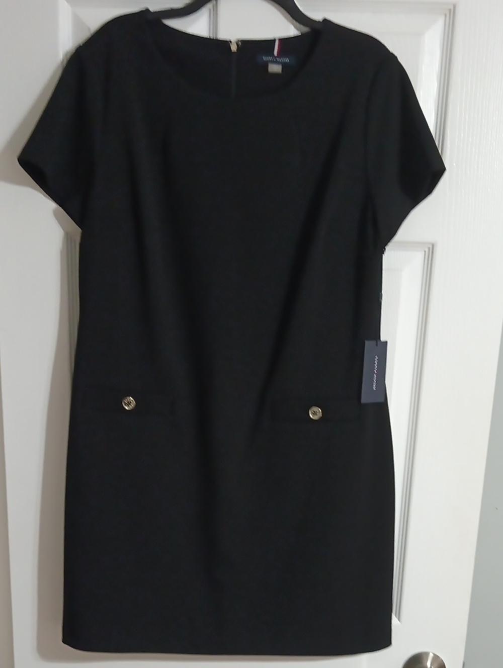 Tommy Hilfiger Black Short-Sleeve Pocket Shift Dress